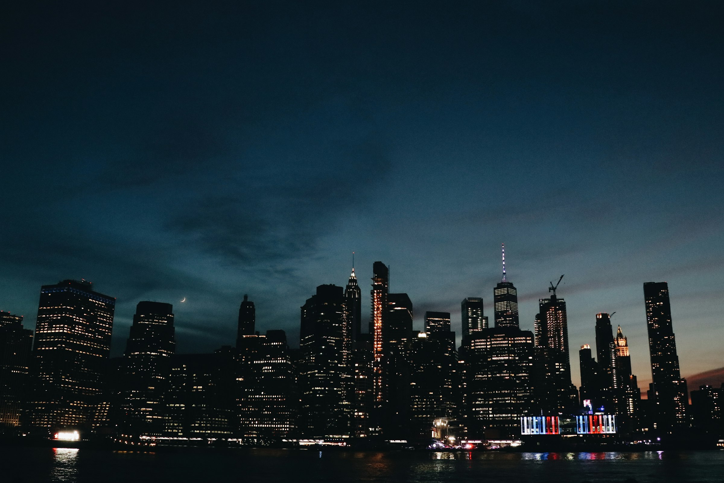 Skyline ao entardecer